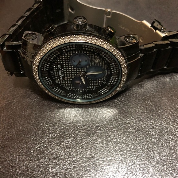 Watch - Picture 4 of 5